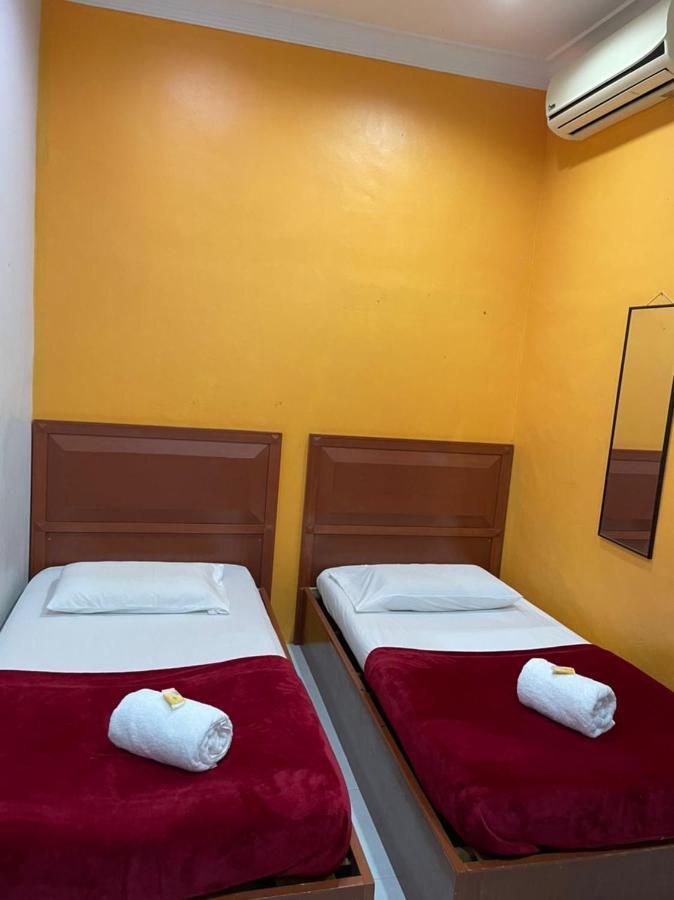 Samudera Hotel Kampung Kuala Besut Extérieur photo
