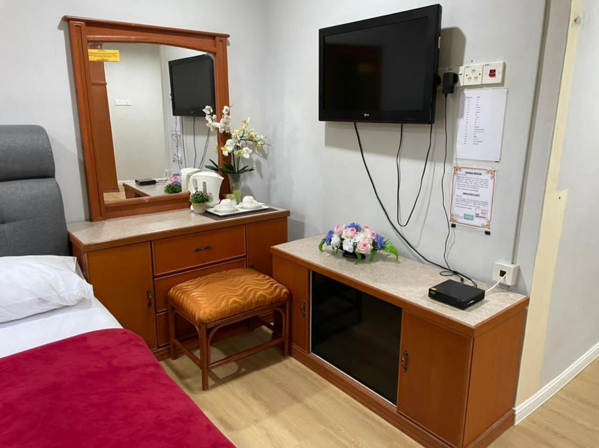 Samudera Hotel Kampung Kuala Besut Extérieur photo