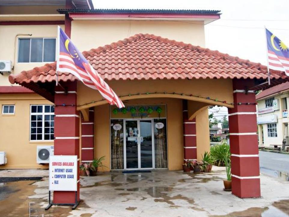 Samudera Hotel Kampung Kuala Besut Extérieur photo